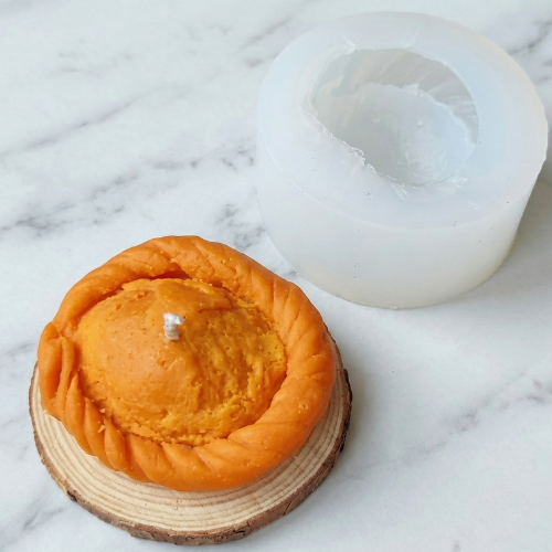 Round Gunjiya Candle Mould MB017
