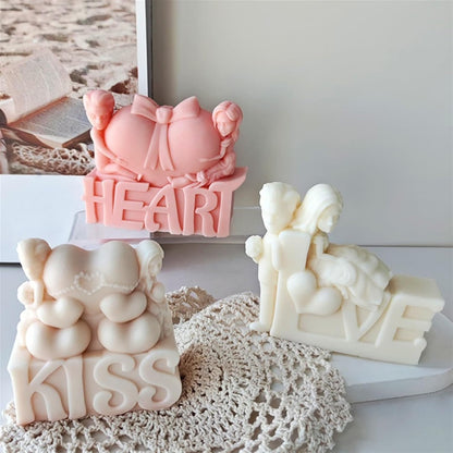 Couple with Heart Mold MB145